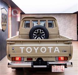 Toyota Land Cruiser 70